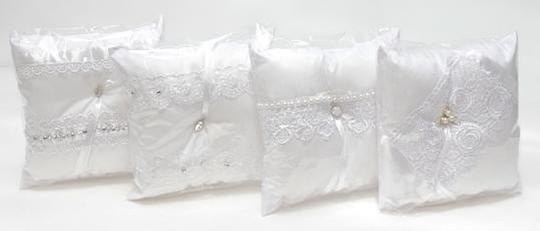 ESKÜVŐI GYÛRÛ PÁRNA MIX