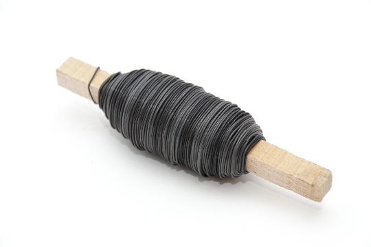 DRÓT SPULNI 0,8 FEKETE (20DKG)