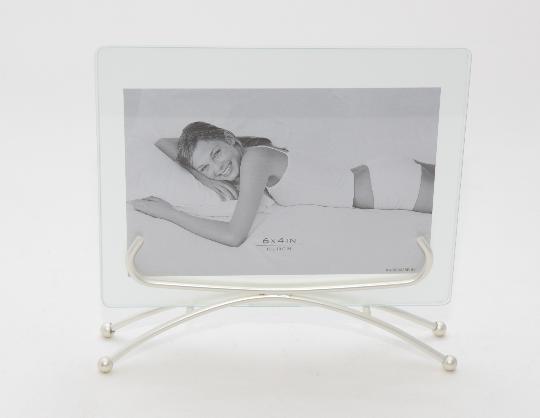 KÉPKERET ÜVEG FÉMKERETTEL FEKVŐ 10X15 AFKK016