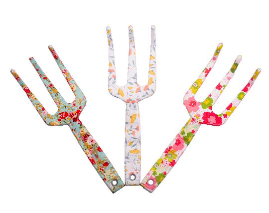 GEREBLYE KERTI VIRÁGOS ALUMÍNIUM 694101